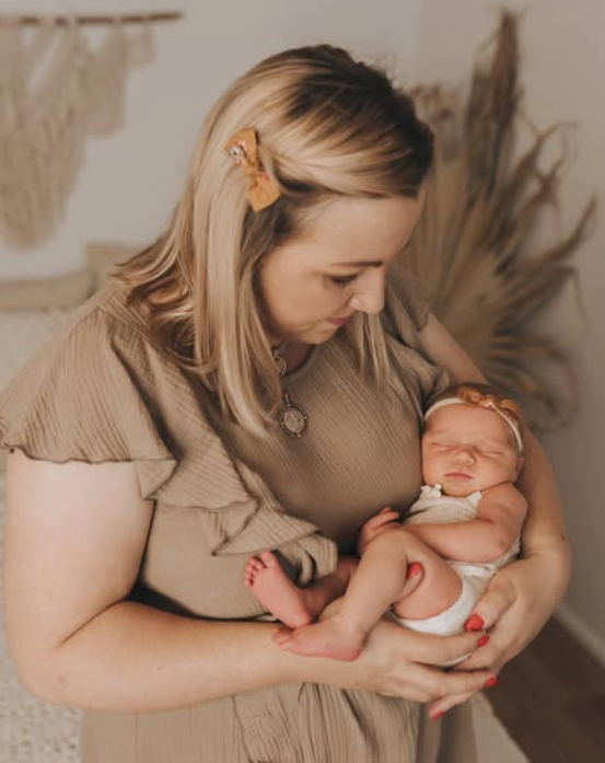 Mama Bird™ – Äitiys- ja imetysvaatteet  Premium imetysvaatteet ja äitiysvaatteet modernille äidille