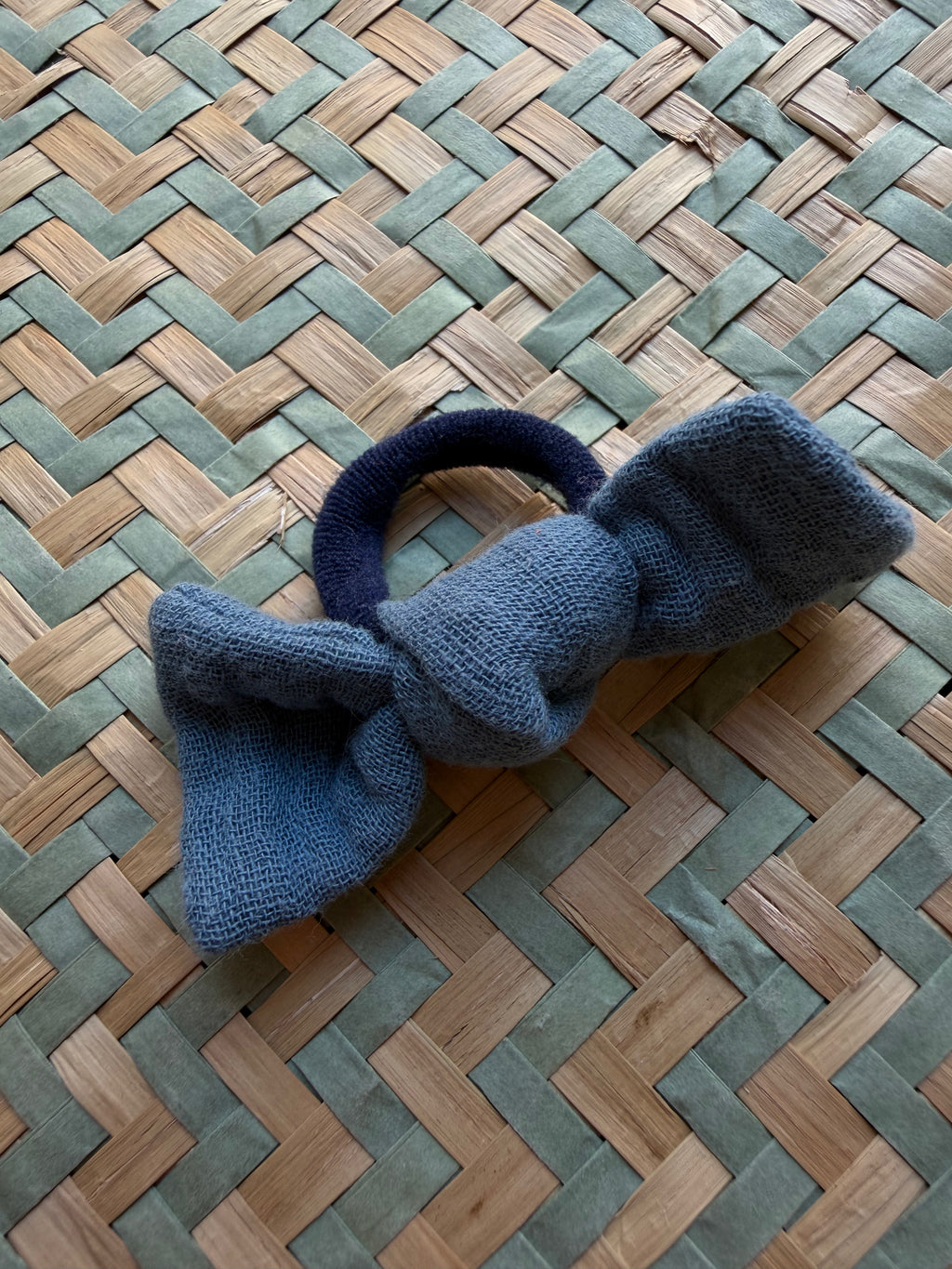 Ensiponnari – Baby Knot | Happy Parrot