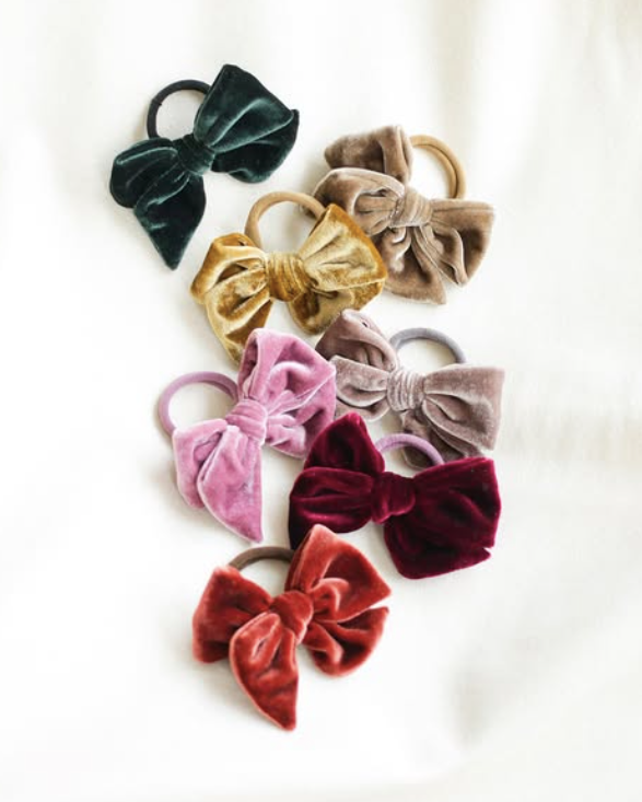 Happy Parrot Samettirusetti – Käsintehty Velvet Bow Hiusrusetti